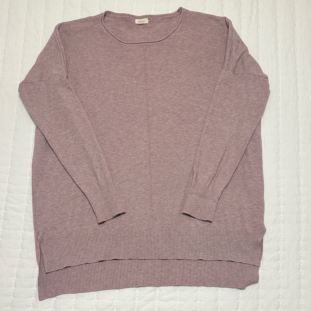 Lavender Purple Women’s M Debut Lightweight Sweater Drop Shoulder High Low Hem